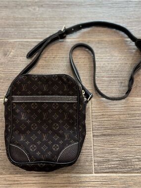 Louis Vuitton Danube M95228 Shoulder Bag Monogram Mini Lin Ébene